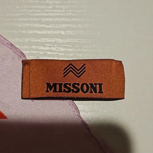 NWT Authentic Missoni colorful silk triangle scarf - Picture 7 of 10